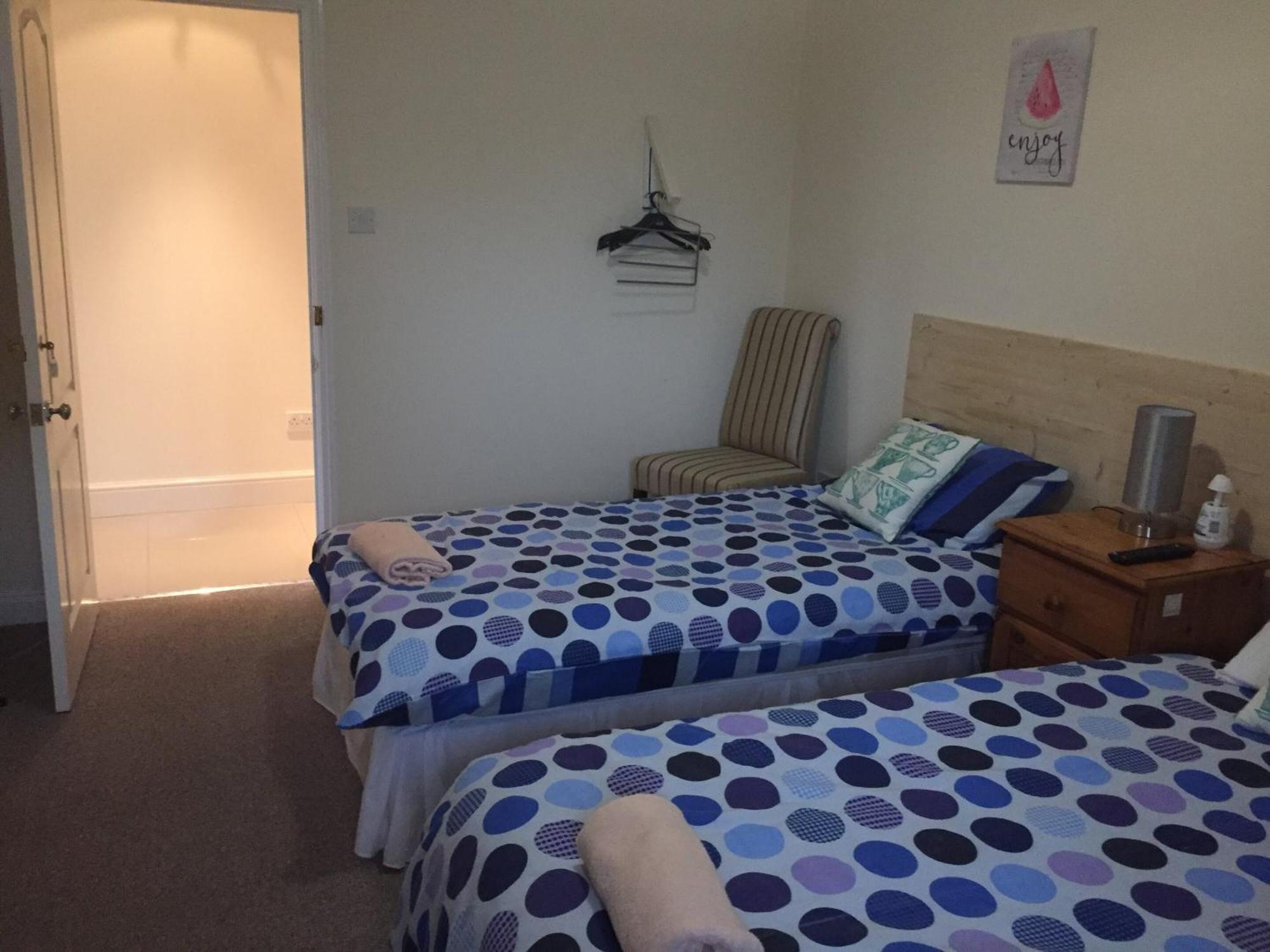 Vila Hogwarts Bed And Continental Breakfast Sheerness Pokoj fotografie
